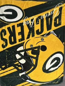 VINTAGE GREEN BAY PACKERS Sherpa Blanket 58”-46” - Picture 1 of 9