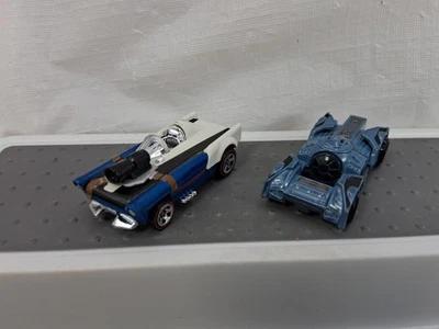 Hot Wheels Star Wars Personaje Coches Han Solo Vader's Tie Fighter Lote de 2 Foto 1 de 4