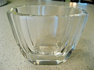 Orrefors Signed Sweden Clear Crystal Etched Birds 3" Paneled Oval Vase 3"T - Foto 1 di 6