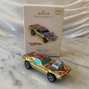 NEW TESTED Hallmark Rodger Dodger Hot Wheels Custom Dodge Lighted Ornament 2007 - Picture 1 of 7
