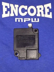 1985-1989 Ford Mustang Inertia Switch Fuel Pump Shut Off Safety Gas Cut Off EFI - Picture 1 of 1