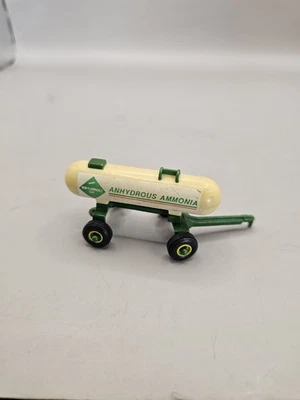 ERTL John Deere 1/64 Anhydrous Ammonia Tank Trailer with Yellow Rims - Image 1 of 3