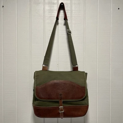 Bolso Mensajero Vintage The Orvis Company, Inc Lona Verde y Cuero Foto 1 de 4