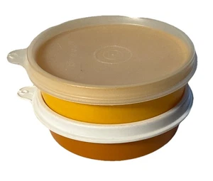 Harvest Color Tupperware 1286-14 W/ Lid 215-19 & 1286-31 W/ Lid 215-47 -Lot Of 2 - Picture 1 of 4