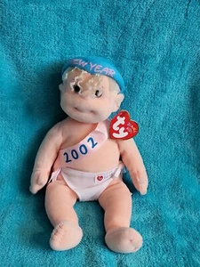 TY Beanie Baby KIDS Collection BABY 2002 Neujahr Puppe - nicht mehr produziert neu mit Etikett - Stofftier - Bild 1 von 8