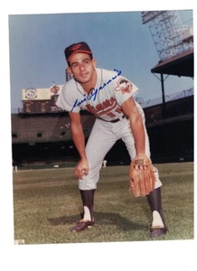 Luis Aparicio Baltimore Orioles Signed 8"x10" Photo Beckett Certified - Picture 1 of 1