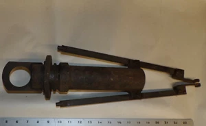 Pratt & Whitney Puller Tool PN: PWA7948 (EB22021913) - Picture 1 of 3