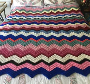 Vintage Afghan Überwurf Chevron Muster 60”x60” Handarbeit - Bild 1 von 3