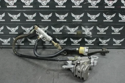 2006 YAMAHA TTR250 OEM REAR BACK BRAKE CALIPER MASTER CYLINDER 4GY-2583V-00-00 - Image 1 of 4