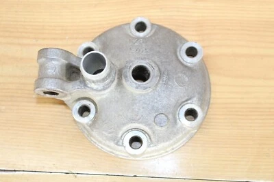 92-96 Honda CR250R CR250 CR 250 R 250R Motor Engine Cylinder Head 12201-KZ3-690 - Image 1 of 4