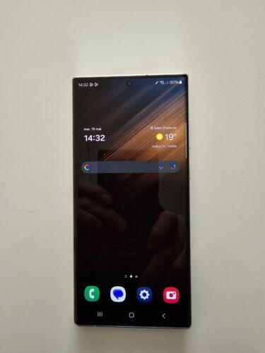 Samsung Galaxy S22 ultra 256go désimlocké comme neuf + coques