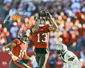 Mike Evans Autographed Tampa Bay 11th Straight 1000 Yard 16x20 Photo Beckett - Picture 1 of 2