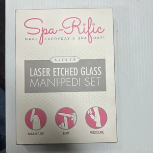 Spa-Rific Silver Láser Vidrio Grabado Mani-Pedi Set Todos los Días Spa Día Nuevo - Imagen 1 de 4