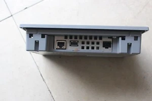 Ein gebrauchtes Siemens 6AV2 123-2GB03-0AX0 KTP700 Basic 6AV2123-2GB03-0AX0 Gut - Bild 1 von 5