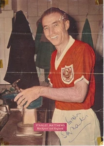 FOTOGRAFÍA FIRMADA - Blackpool e Inglaterra AUTOGRAFIADA POR Stanley Matthews - Imagen 1 de 1