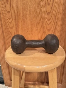 Vintage Cast Iron Dumbbell Bun Hand Weight  10 lb Unbranded marks on handle - Picture 1 of 7
