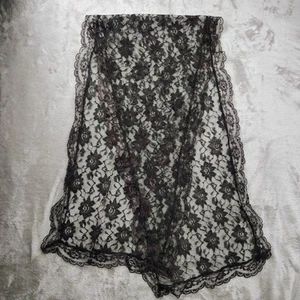 Sciarpa donna vintage in pizzo nero avvolgente - Foto 1 di 3
