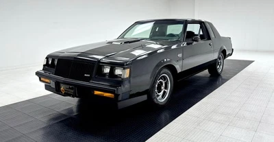 Buick Regal Grand National 1987 Foto 1 de 4
