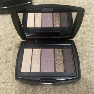 Paleta de 5 tonos Lancome Color Design Monte Carlo - Genial tamaño de viaje 0,07 oz / 2 g - Imagen 1 de 2