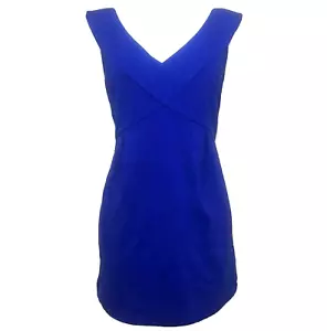 NWT Cynthia Steffe Tunic Top Size Medium Venus V-neck Sleeveless Ponte Knit - Picture 1 of 8