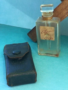 Ancien Rare Petit Flacon Parfum Collection MOLYNEUX CHARM 6,3 cm Pochette Cuir - Foto 1 di 6