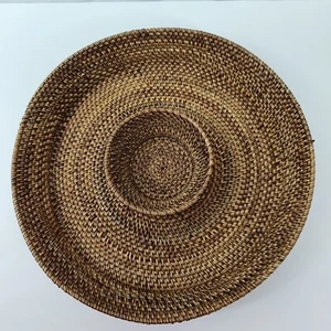 Large Rattan Wicker Woven Chip And Dip Tray 13 In. Round Brown - Picture 1 of 10