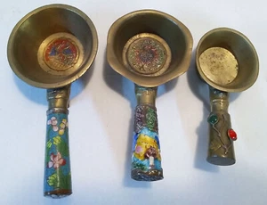 Chinese Silk Irons Vintage Brass Set of 3 - Picture 1 of 12