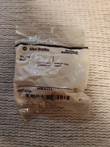 Allen-Bradley, 800T-N26A, Acrylic Pilot Light Accessory Lens, Amber - Picture 1 of 4