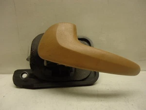 1994 1995 1996 1997 1998 Ford Mustang 2 Door Interior Left Door Handle - Picture 1 of 2