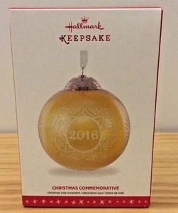 Hallmark Keepsake 2016 Christmas Commemorative Gold Ball NIB - Bild 1 von 1