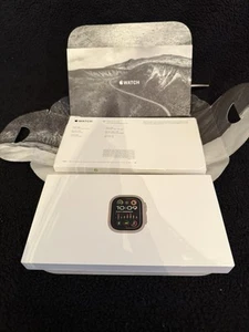 Apple Watch Ultra 2 avec GPS - Photo 1 sur 3
