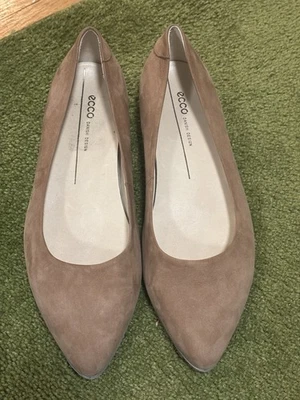 Zapatos de gamuza ECCO Anine Ballet beige topo para mujer talla 40 EU 8,5-9 EE. UU. Foto 1 de 4