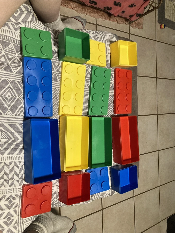 Plastic Building Brick Storage Boxes Qty:8 - Image 1 of 1