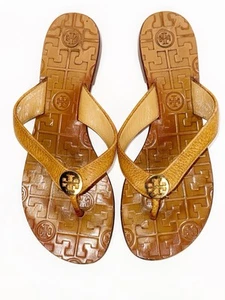 Tory Burch Thora Thong Sandal Flip Flops Tan Leather Gold Logo Flats Summer Sz 6 - Picture 1 of 16
