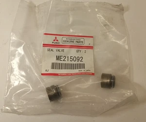 Mitsubishi Truck Seal Valve Genuine ME215092 (2 Pcs) - Bild 1 von 2