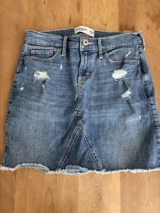 NEW Abercrombie Kids Short Mini Skirt Denim Jean Sz 13/14 Fray Hem Distressed - Picture 1 of 4