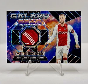 2024-25 Obsidian Jordan Henderson Negro Finito LOGO PARCHE - UNO DE UNO Ajax 1/1 - Imagen 1 de 3