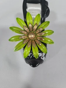Prendedor/broche vintage Sarah Coventry flor oro verde 38-646 - Imagen 1 de 6