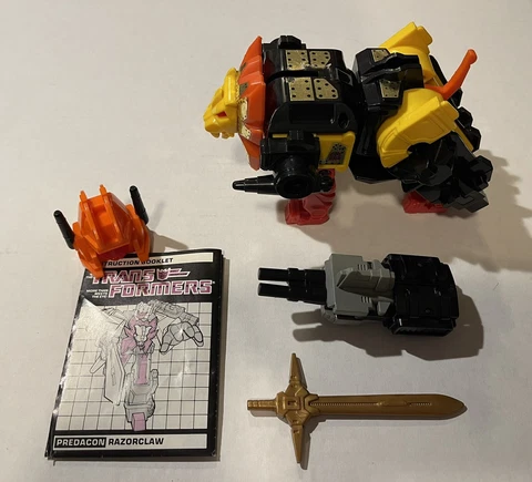 Vintage G1 Transformers Razorclaw 86 100% Complete  Manual Predaking Predacons Cover