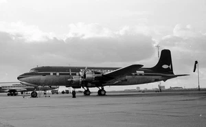 35MM ORIGINAL AIRCRAFT NEGATIVE EX PH-TRE JOINT CHURCH AID DC-6 1969 #8259 - Foto 1 di 1