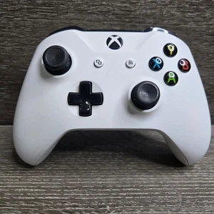 Microsoft Xbox One Wireless Controller - Weiß (GETESTET) - Bild 1 von 6