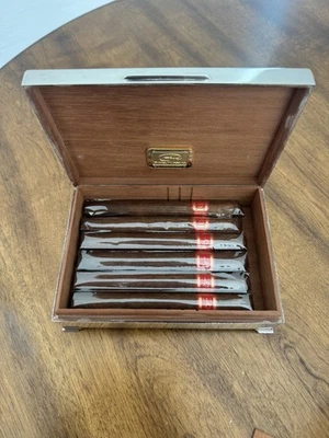Antigua caja inglesa de plata esterlina para cigarros o cigarrillos/baratijas joyero Foto 1 de 4