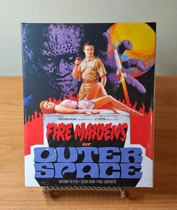 Fire Maidens of Outer Space (Blu-ray, 1956) w/Slipcover New Sealed - Bild 1 von 2