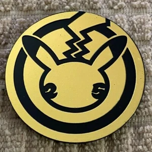 Pokémon Celebrations (25th Anniversary) Gold Holo Pikachu Coin - Unused - Picture 1 of 2