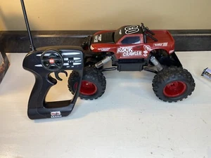 Maisto Rock Climber With Remote - Picture 1 of 20