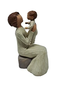 Enchanting Grandmother Willow Tree Figurine: Exquisitely Sculpted - Picture 1 of 3