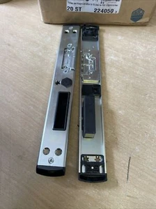 Cerradura de puerta Maco Fallen pestillo central y perno muerto X 12 - Imagen 1 de 6