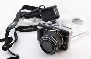 Olympus PEN E-PL1 Mirrorless Micro Four Thirds Digital Camera W/14-42mm Lens Kit