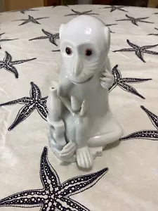 Mottahedeh white Blanc de Chine Porcelain 6" Monkey - Picture 1 of 5