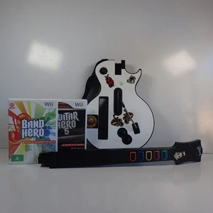 Nintendo Wii Guitar Hero Controller Redoctane Gibson Les Paul White w/Games - Picture 1 of 5